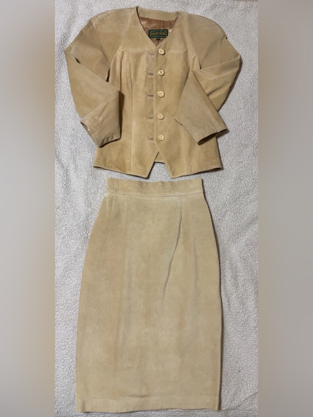 Vintage Danier Beige Suede Blazer and Skirt Set